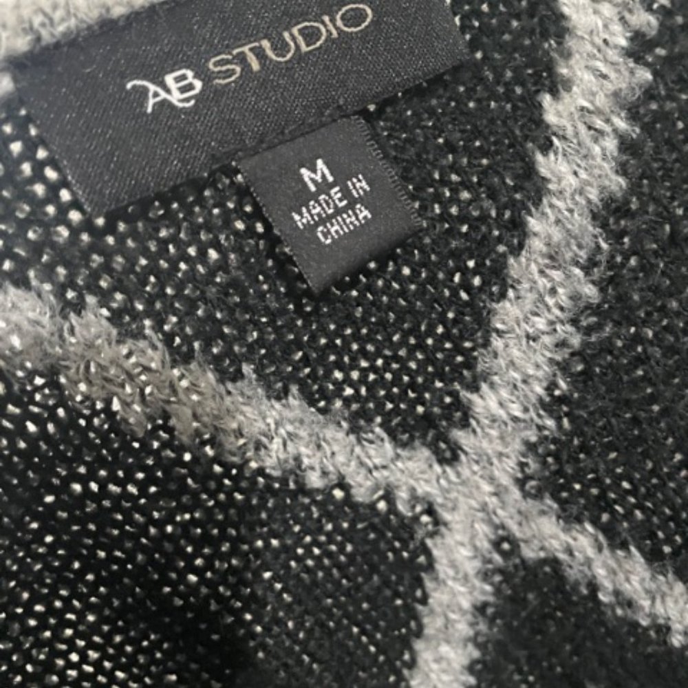 AB Studio Cardigan - Picture 3 of 3